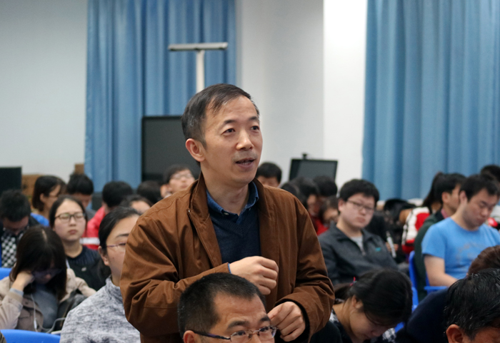 1510539143198046112.jpg 3 鐜板満鑰佸笀鍚戜竵瀹濊姮鏁欐巿鎻愰棶.jpg