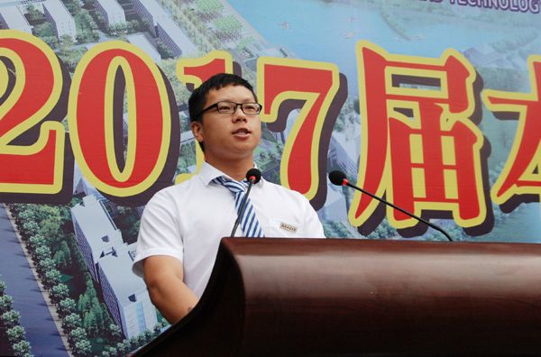 1498210477746074089.jpg 黄明柱.jpg